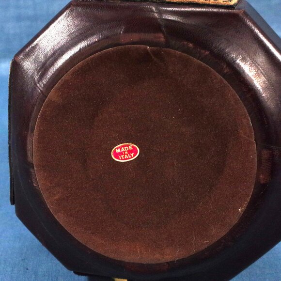 Vintage Leather Wrapped Glass Decanter with Stopper, Made in Italy - Picture 8 of 8